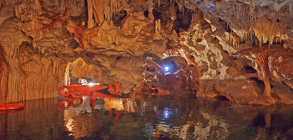 Σπήλαιο Αλεπότρυπας Διρού